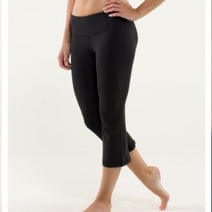 Lululemon Black Crop Leggings: Size 6
